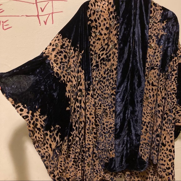 The Kooples Navy Leo Velvet Leopard Shrug Kimono - Picture 4 of 7